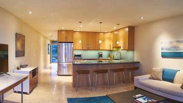 Smart TV, impianto stereo, studio, stampante