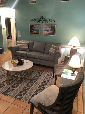 Smart TV, DVD player, books