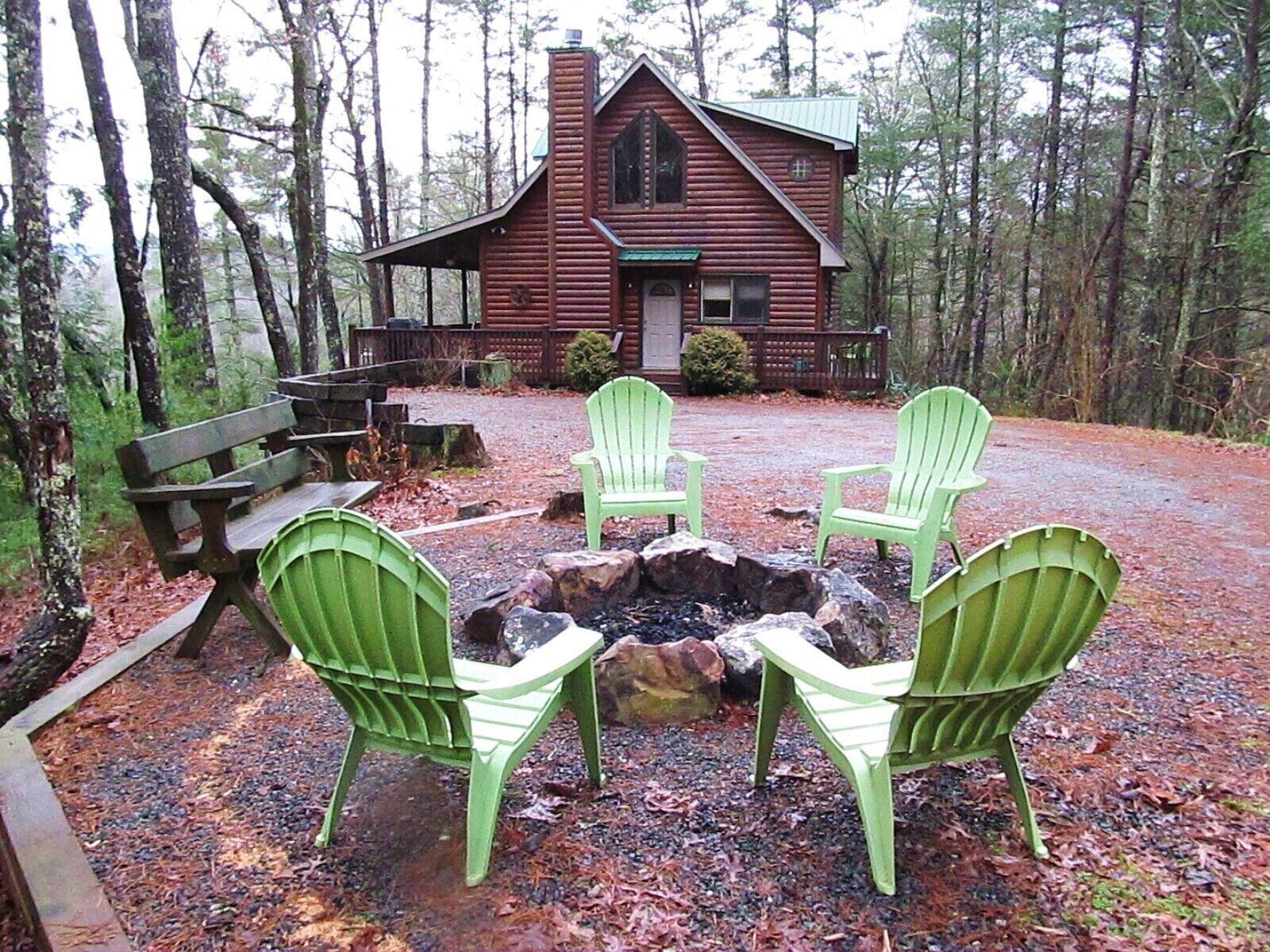 Secluded Cabin - Mountain Views with Nature Trail Along River