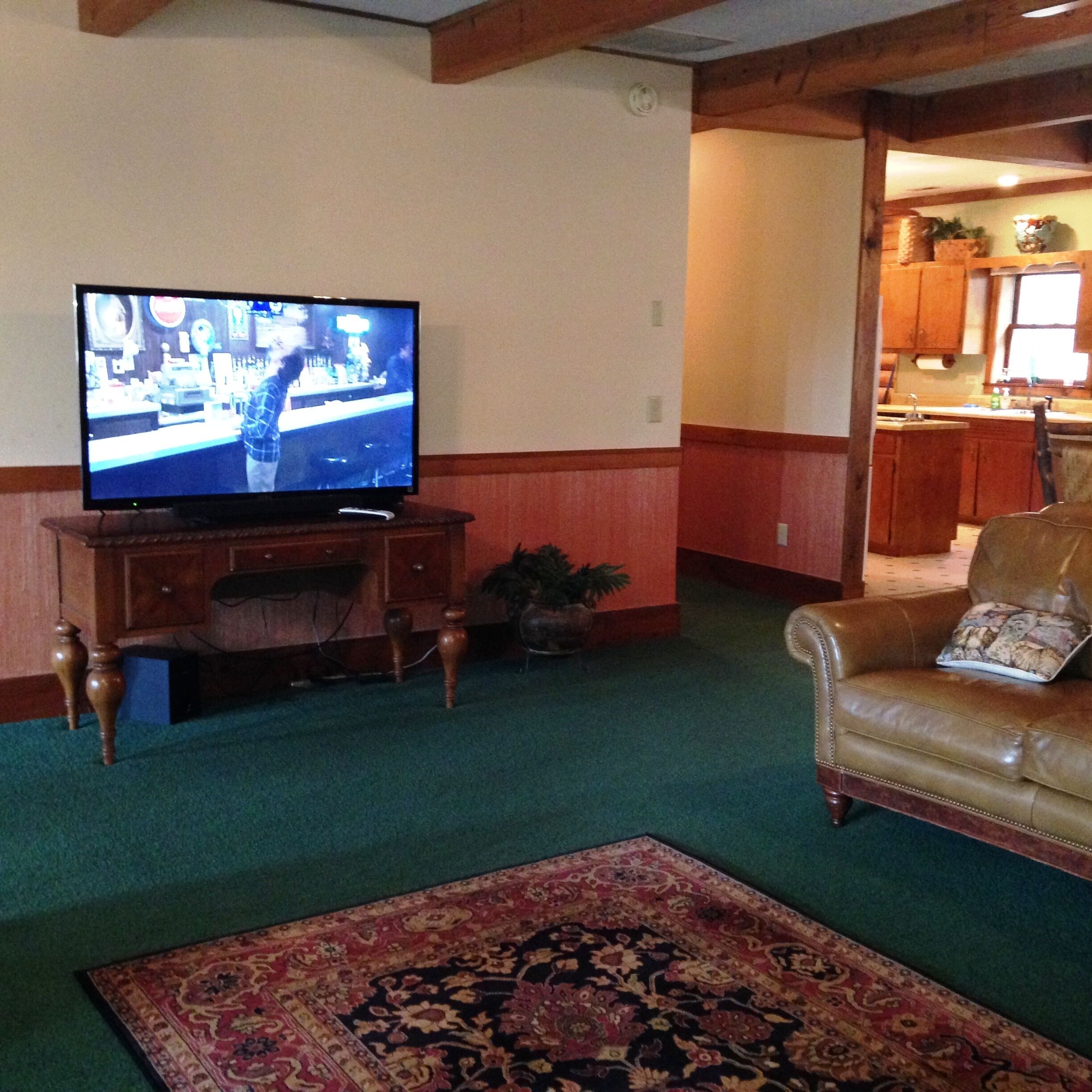 **Cabin in the mountains....privacy,  huge covered porch, hiking, waterfalls***