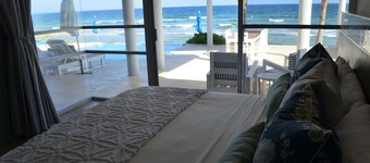 Stunning Caribbean Views!