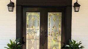 Exterior detail - Lakefront Southern Charm with private dock (Pinetta)