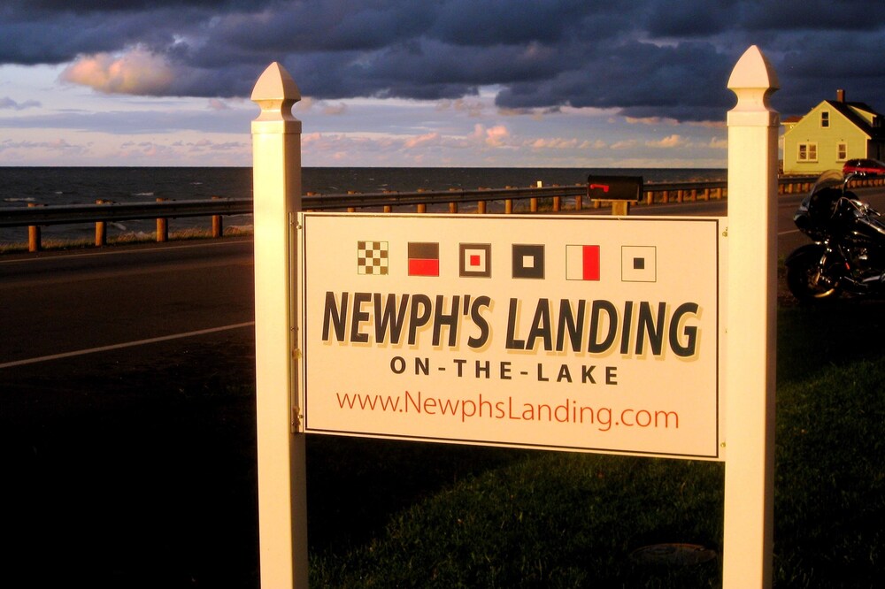 NEWPH'S LANDING Serving Geneva on the Lake "Strip" and Ashtabula Harbor