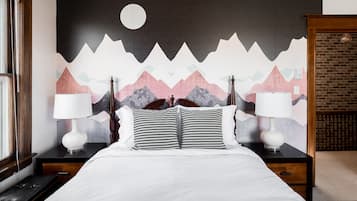 3 Schlafzimmer, Schreibtisch, Bügeleisen/Bügelbrett, Reisekinderbett