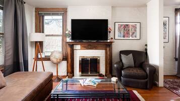 Smart TV, fireplace, video games, DVD player