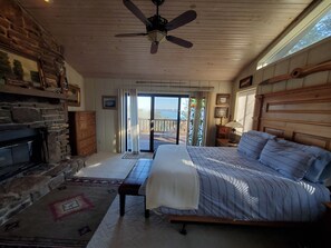 4 bedrooms, WiFi, bed sheets