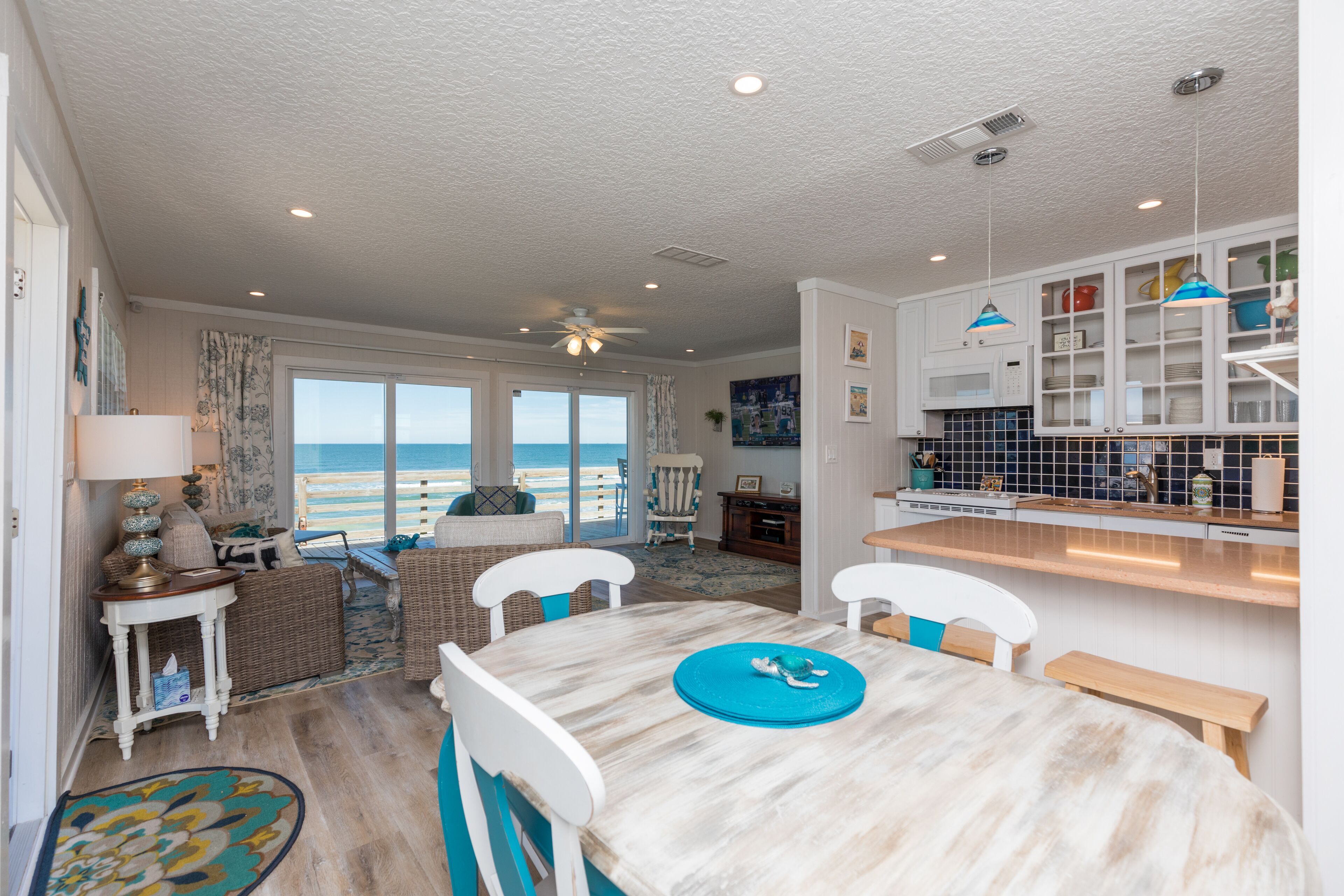 Directly on one of Florida's Best Beaches! Vilano Bch. Oceanfront St. Augustine!