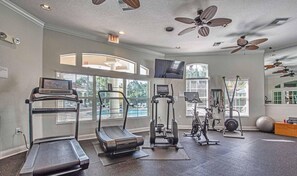 Fitness facility - 4 Bedrooms 3.5 Bathrooms - Inc 2 King Bed Master Suites-Next to Disney World (Kissimmee)