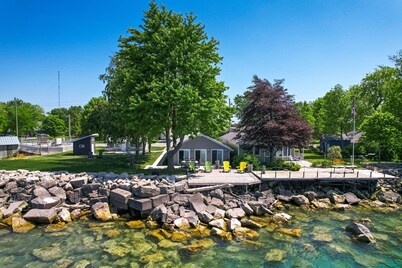 Another Sunset by the Bay: Waterfront - 2-Bedroom