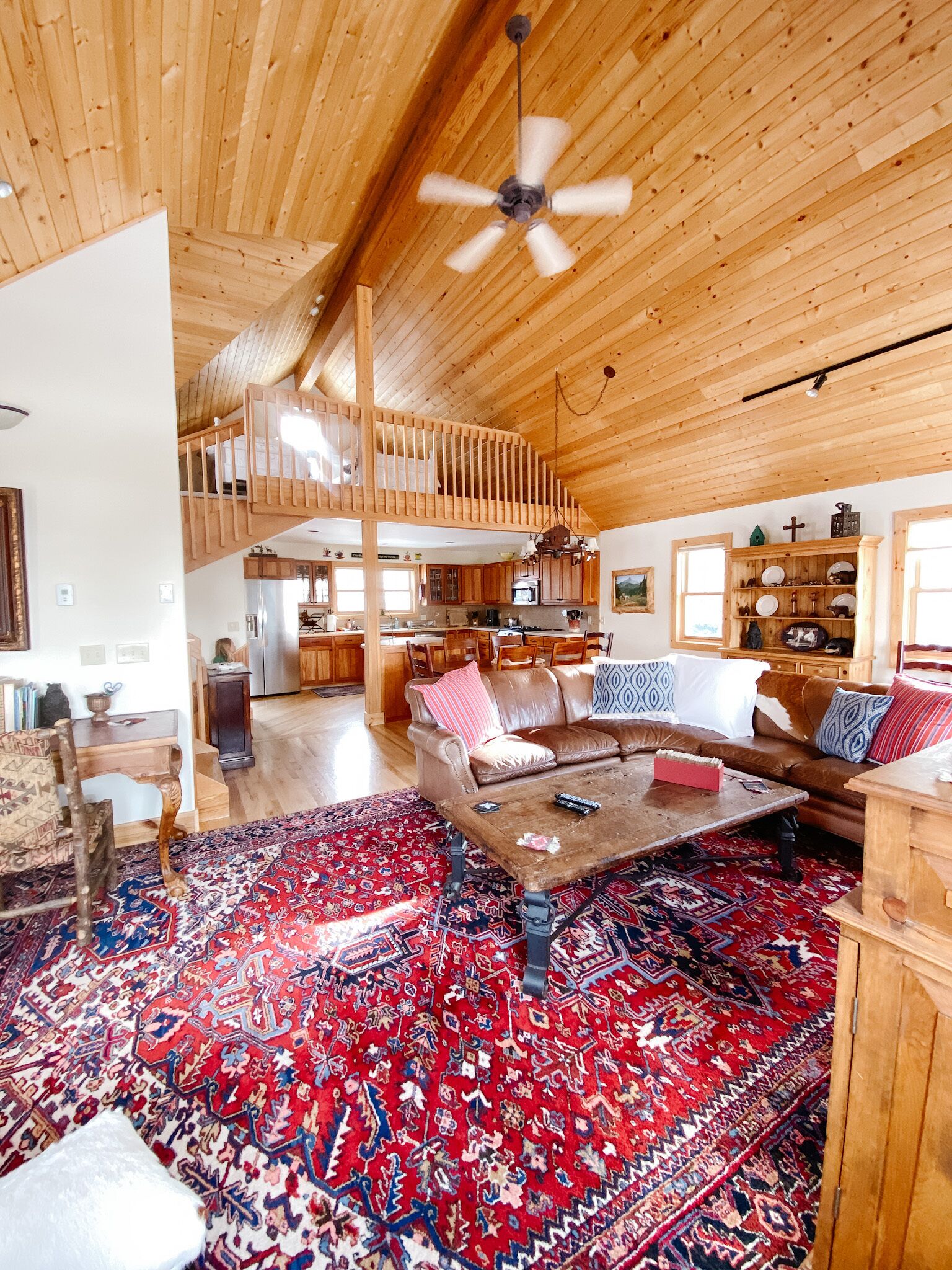 Bear West - Quiet and clean with all you need for your stay in CB!