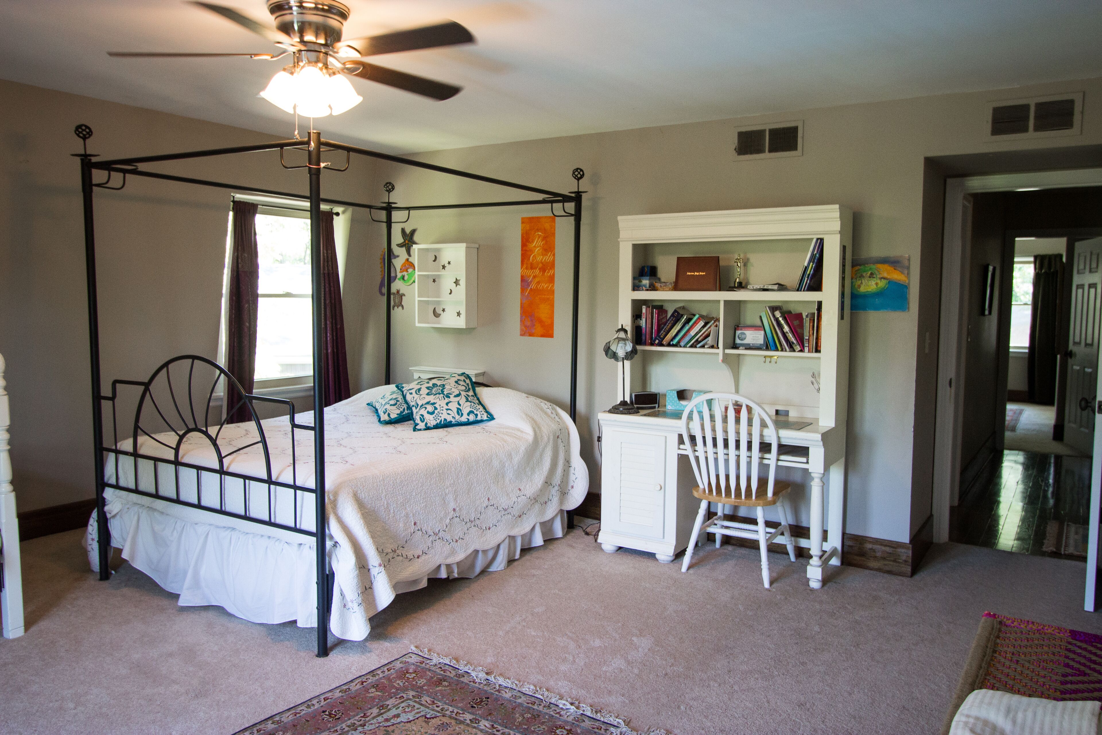 Beautiful Property In Historic Highland w/ Hot Tub & Expansive Pool!