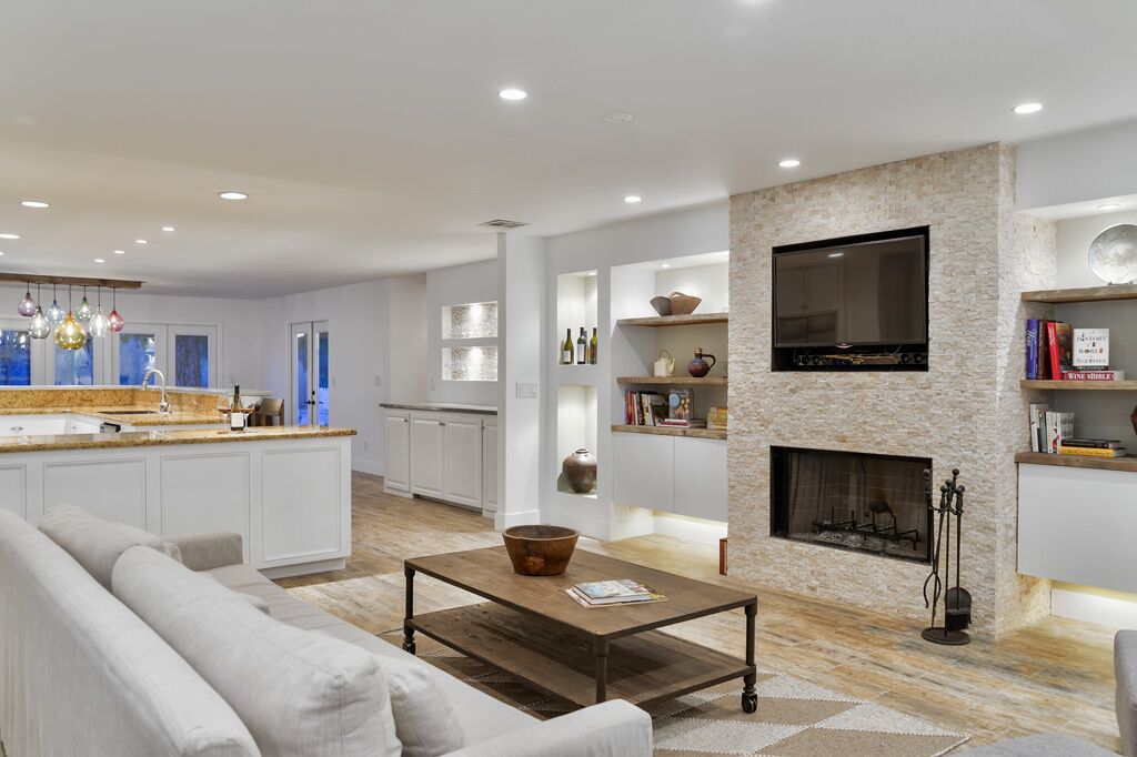 Westside 6-acre modern luxury private beauty; stunning views; close to downtown