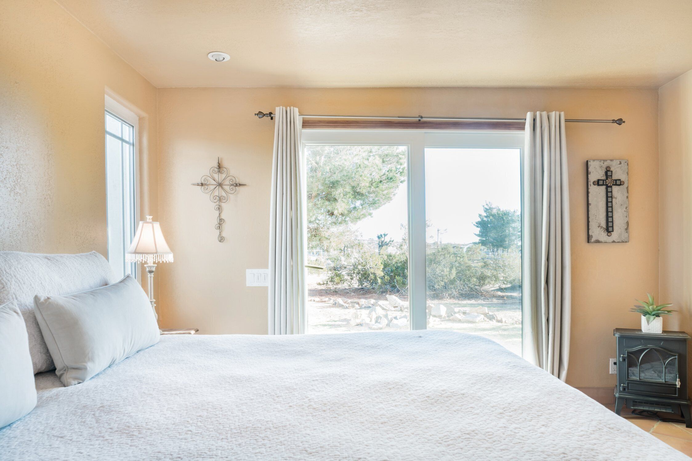 Secluded Bohemian Desert Retreat Provides the Perfect Get Away