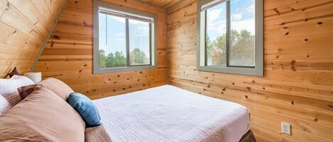 3 chambres, fer et planche à repasser, lit parapluie, Wi-Fi gratuit