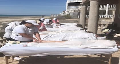 3/2/1 BDRM CASITA apartments with OCEANFRONT Sky patio & Beach Palapas