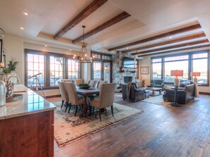 TV, fireplace, video-game console, foosball - Big Sky Vacation Rentals: Cowboy Suite 7A (Big Sky)