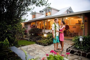 Exterior - Charming Holualoa Ranching-Era Estate near Kailua and Keauhou. Away from it all! (Holualoa)