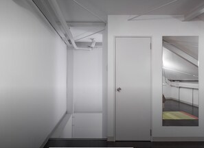 1 غرفة نوم ومكتب ومكواة/لوح كي وواي فاي مجانًا