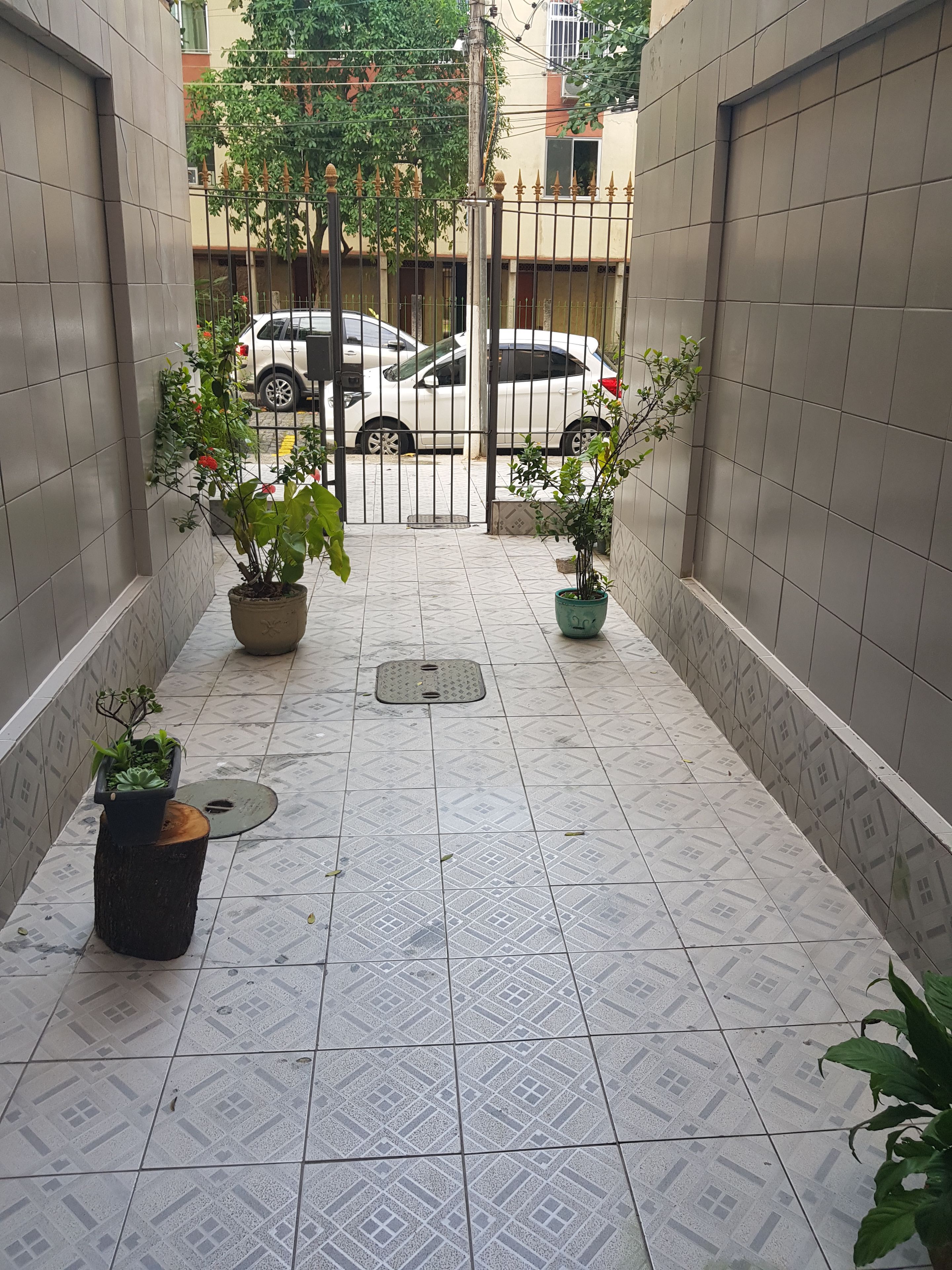 Entrada de la propiedad