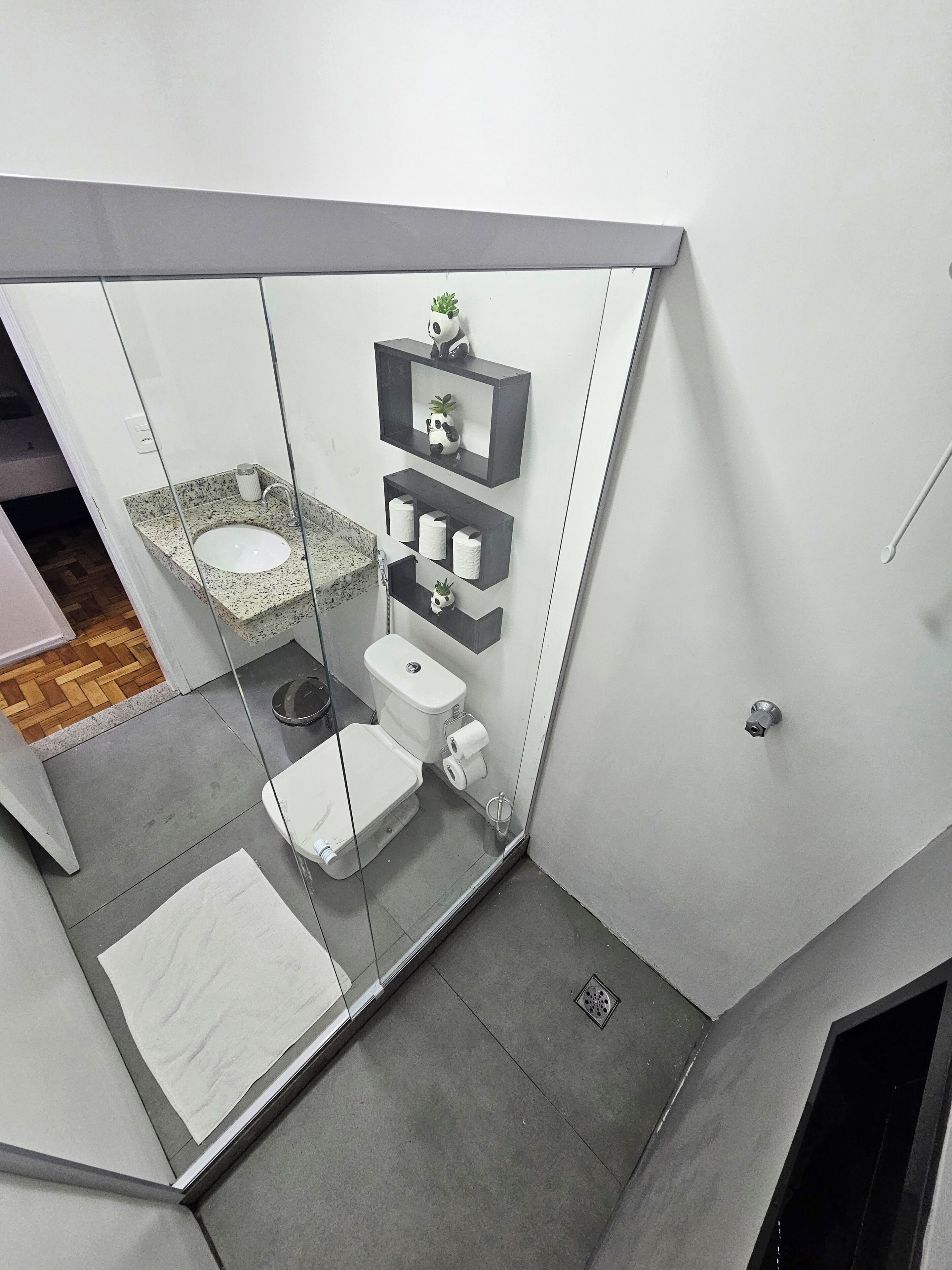 Photo - Quarto Privativo em Condominio