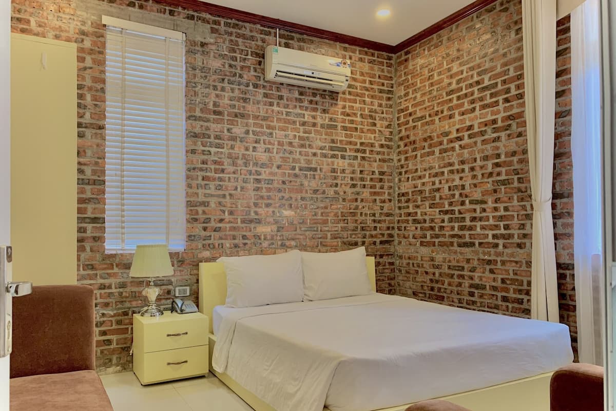 Phòng Suite Premier | Két bảo mật tại phòng, bàn, phòng cách âm 