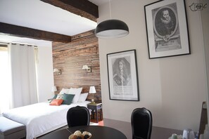 Double Room, 2 Bedrooms, Connecting Rooms, Garden View