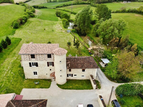 Front of property - Chambres d'hôtes A Clairefontaine (Auch)