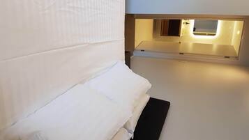 2 bedrooms, free WiFi