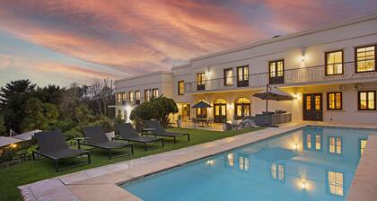 Serviced Exclusive Private Constantia Villa