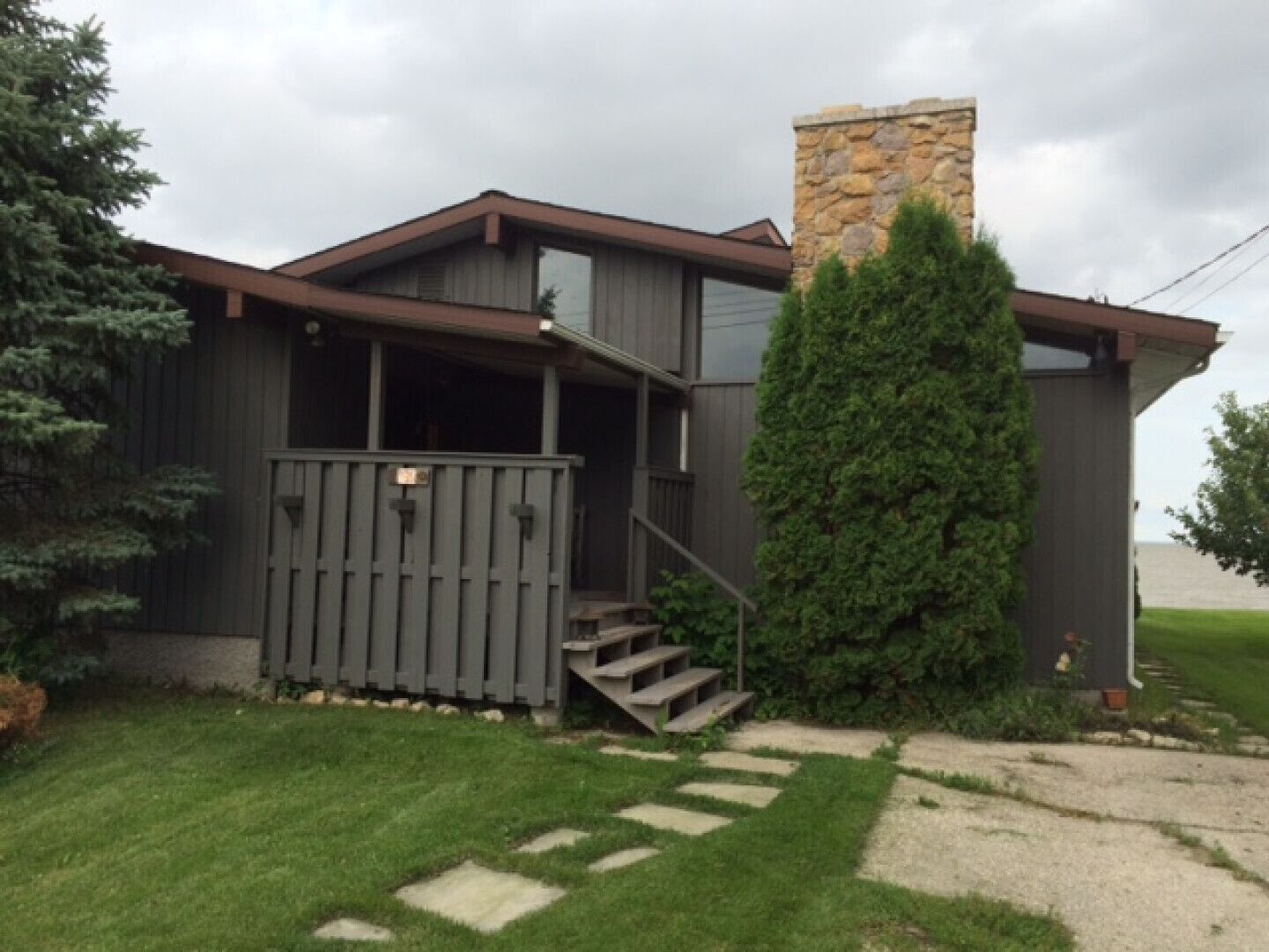 Harbourview House - Gimli, Manitoba, Canada