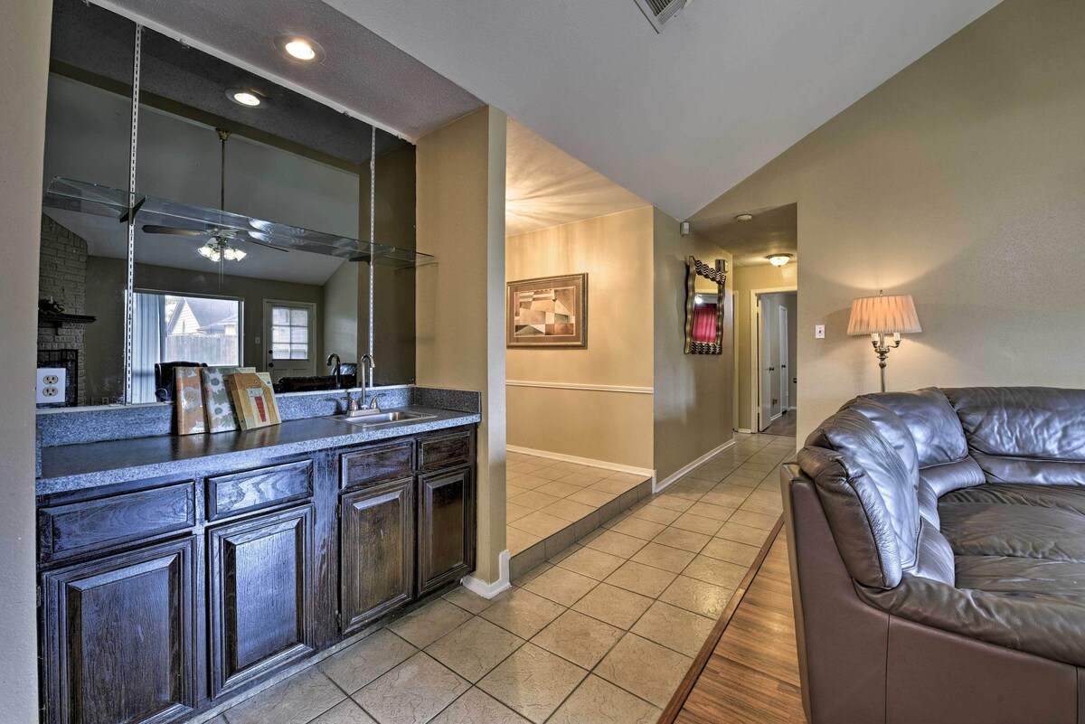 Photo 6 of Pet-Friendly Missouri City Home w/ Fenced-In Yard!