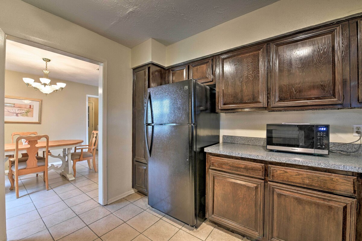 Photo 7 of Pet-Friendly Missouri City Home w/ Fenced-In Yard!