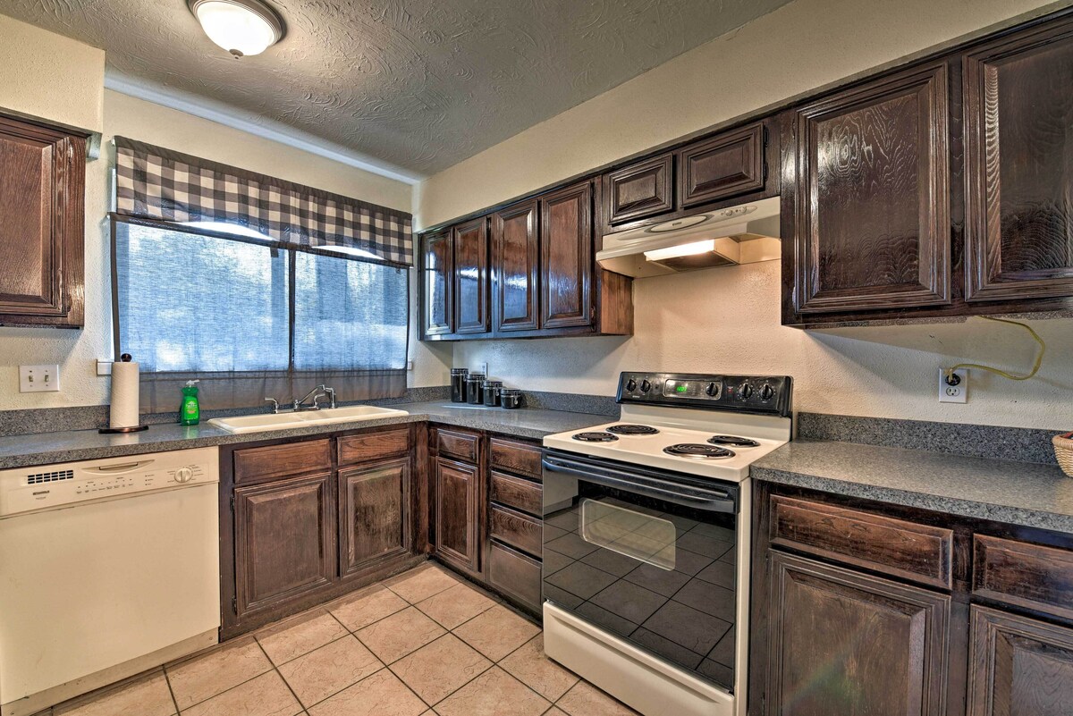 Photo 9 of Pet-Friendly Missouri City Home w/ Fenced-In Yard!
