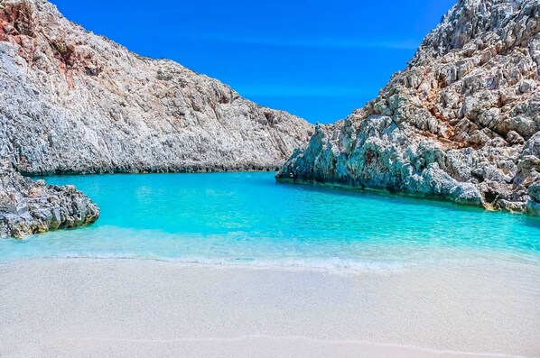 Beach nearby - Secret Escape Villa With Heated Pool (Platanias)