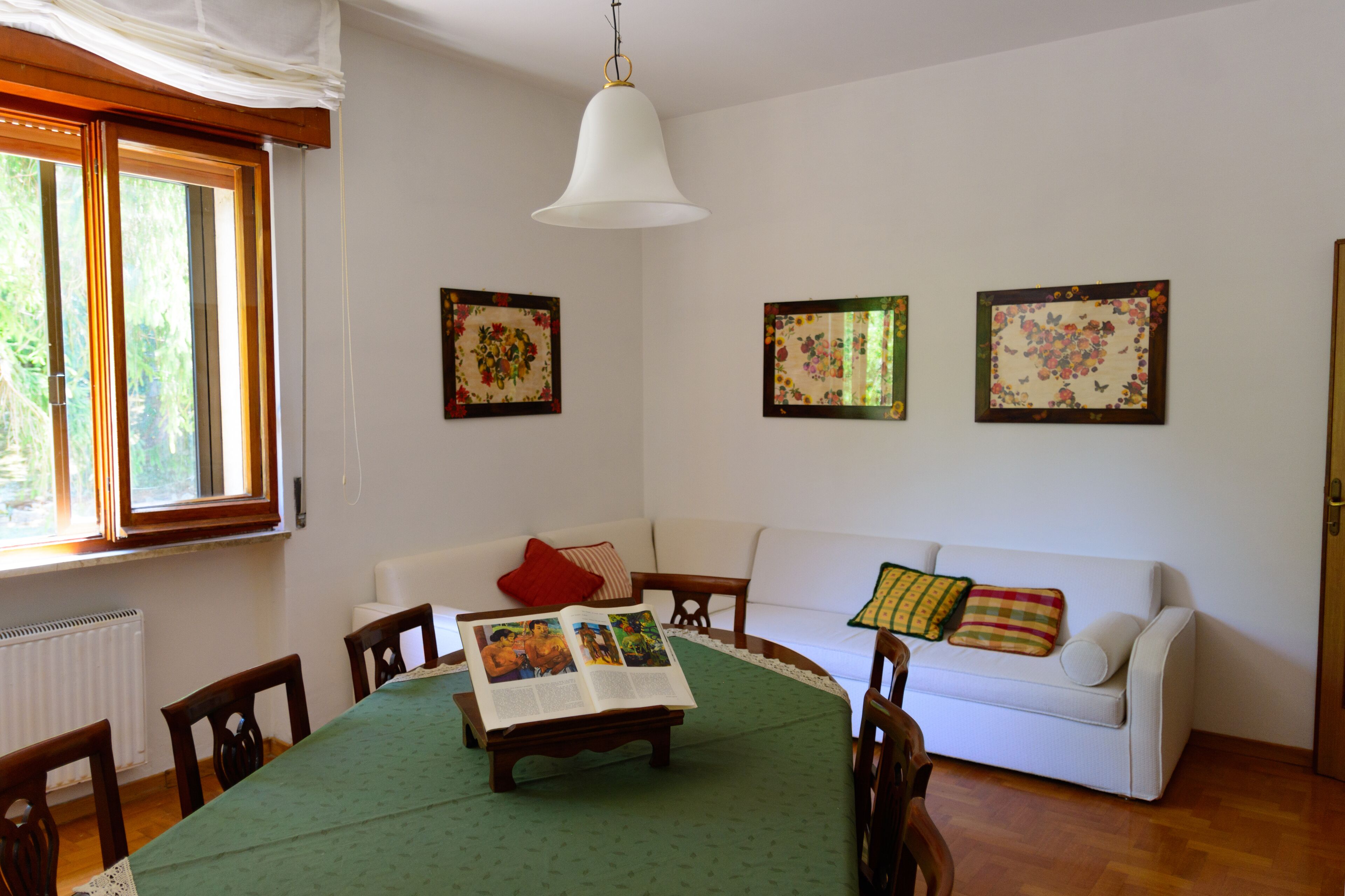 Castel di Sangro Villa with park in the heart of the city