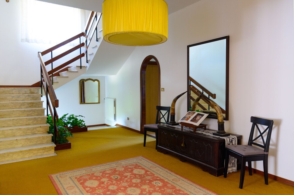 Castel di Sangro Villa with park in the heart of the city