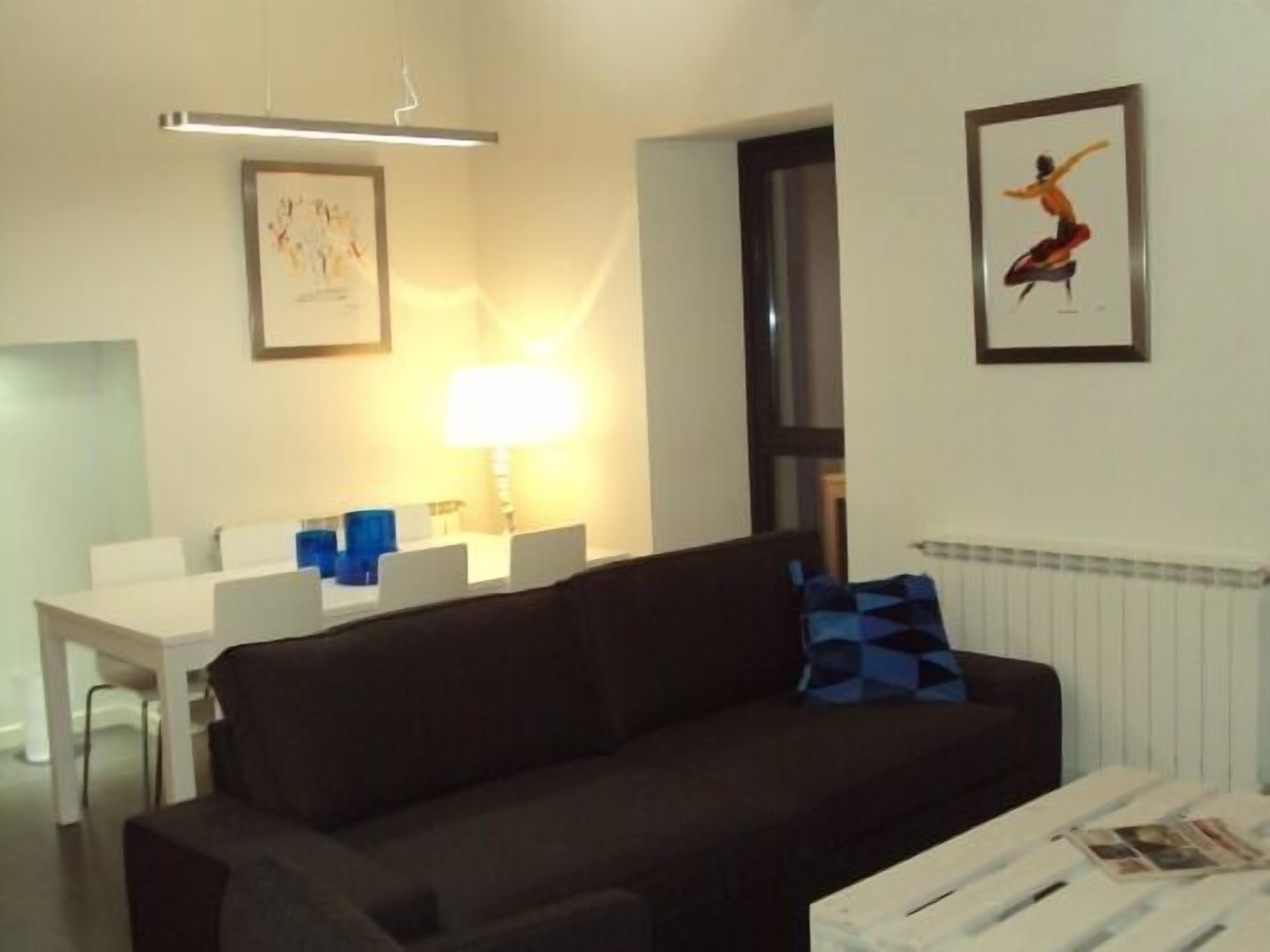 House with jacuzzi in the Ribera de Duero for 2 people