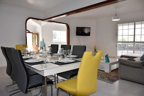 Dining - Mansion Almond - Sea, sun and a charming refuge! (Funchal)