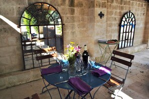 Buiten dineren