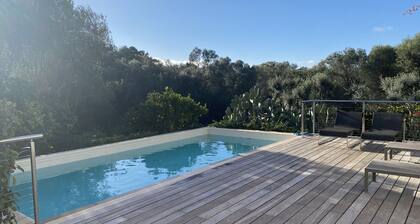 Villa de standing moderne et familiale avec piscine Ă 10 minutes des plages