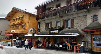 Appartement luxueux à Chùtel, à 150m des remontées mécaniques et centre