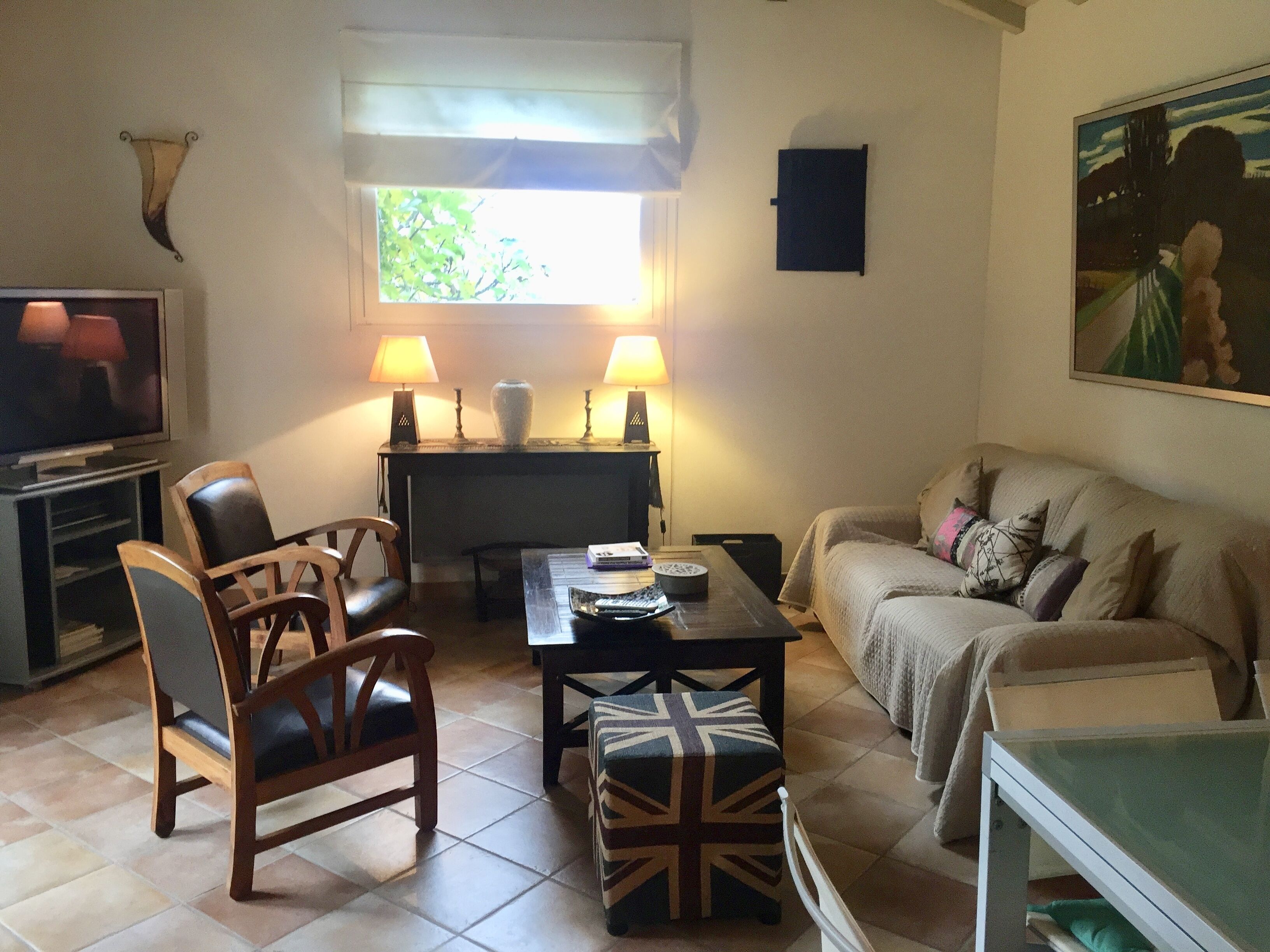 Guest house, 15 minutes from the beaches, quiet, beautiful mountain views, WIFI