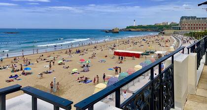 Majatalo, 15 minuutin päässä rannat, rauhallinen, kauniit vuoristomaisemat, WiFi