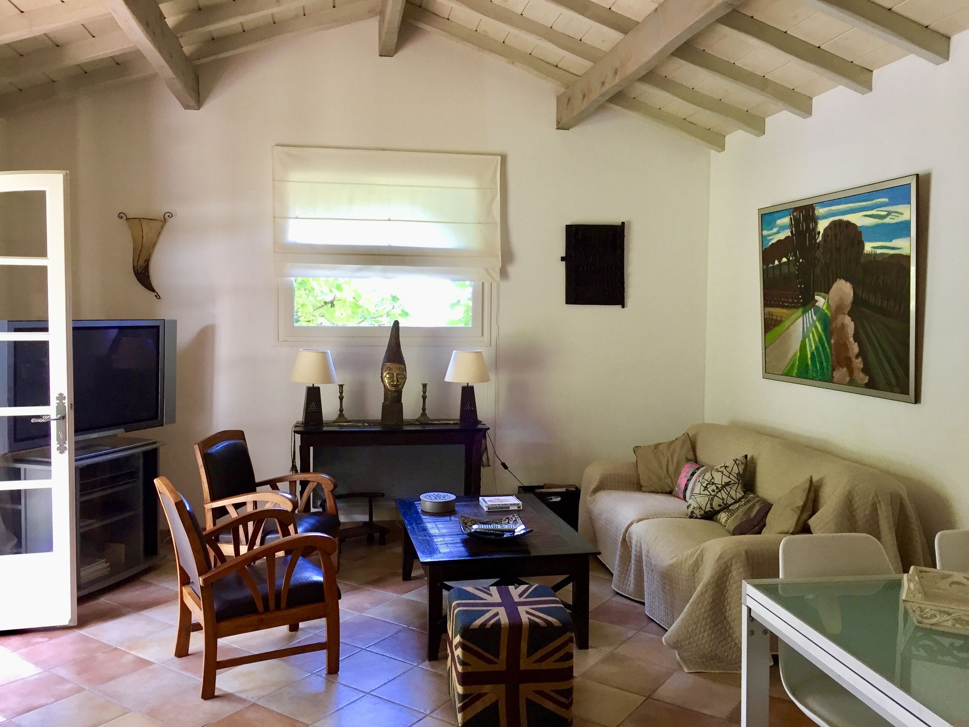 Guest house, 15 minutes from the beaches, quiet, beautiful mountain views, WIFI