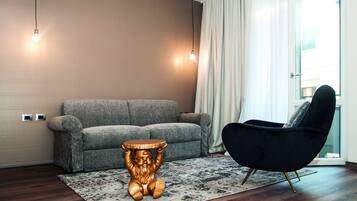 Suite, 1 King Bed with Sofa bed, Non Smoking, City View | Premium bedding, down comforters, memory foam beds, minibar