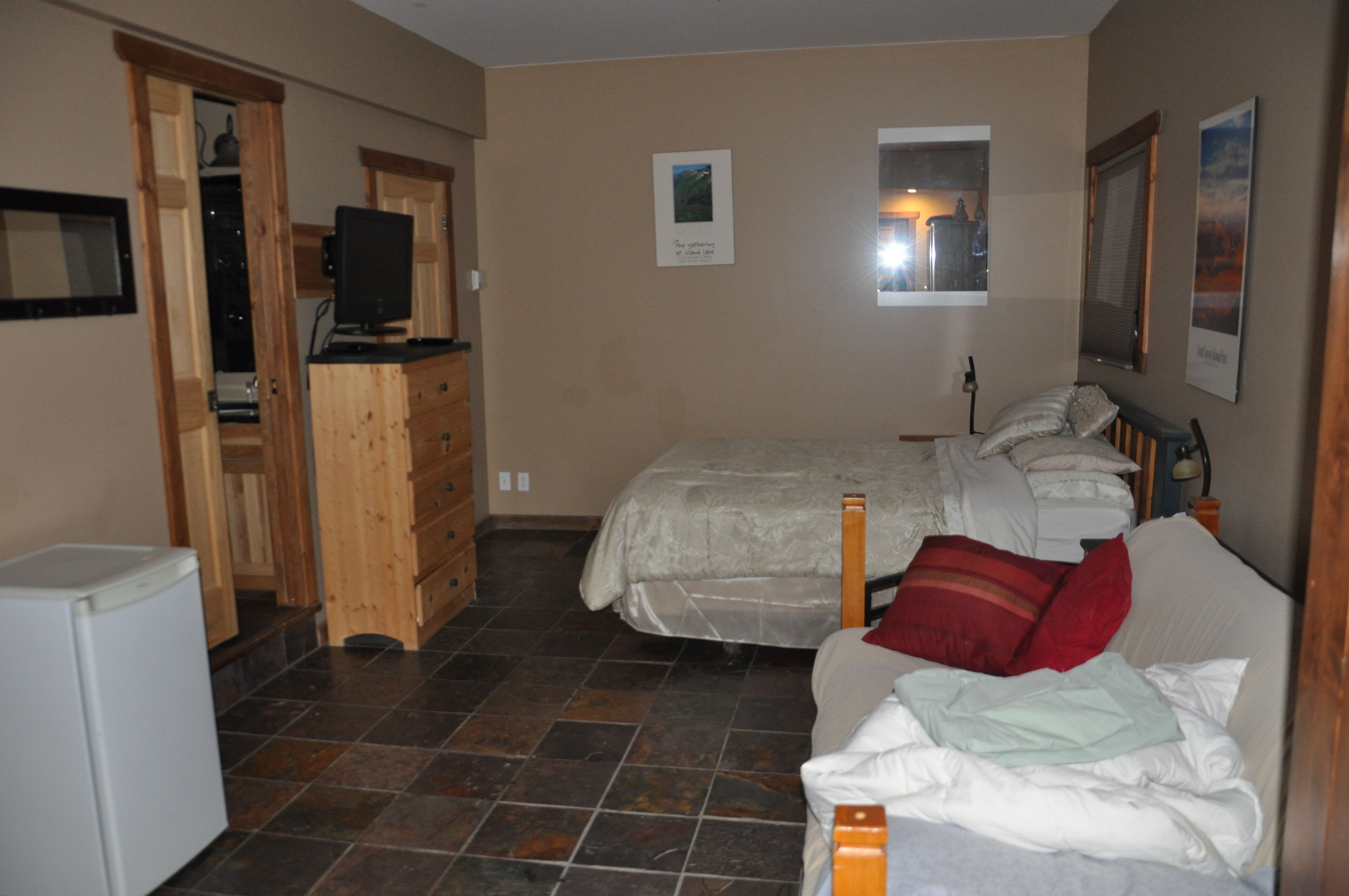 Snowed Inn - Bear's Den ski-in/out, 3 min to Elk Chair, no walking