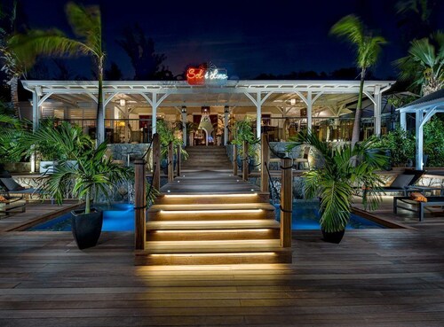 RIGHT ORIENTBEACH SUITE - FIRST ROW OCEAN & BEACH VIEWS - POOL KING SIZE 4 STARS