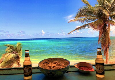 Villa Carib - 3 bed / 3 bath beachfront condo- tennis courts and pool.