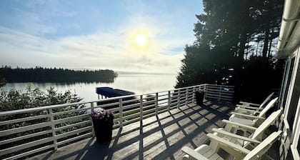 Oceanfront Retreat in Dyers Bay mit atemberaubenden Sonnenuntergängen