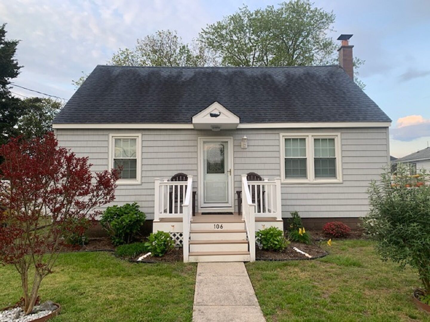 Walk to the Delaware Bay!  Short drive to Cape May beaches and Wildwood